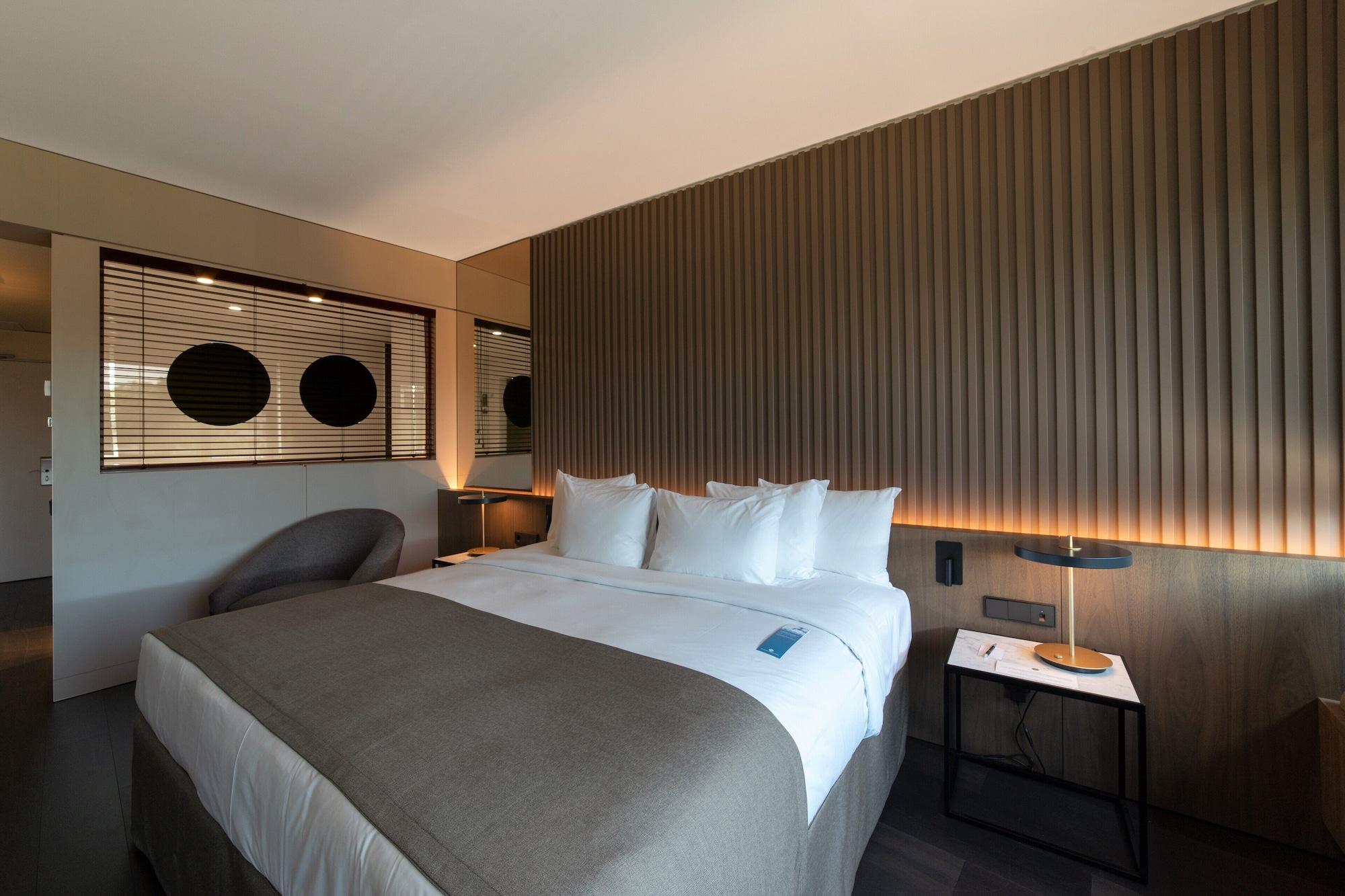 Bah Barcelona Airport Hotel 4*